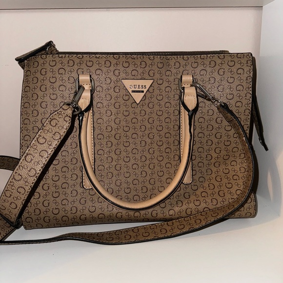 Guess Beige Signature Satchel W/ Strap - Picture 1 of 10